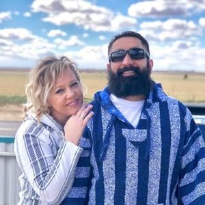 Meet your Posher, Max n jeannette